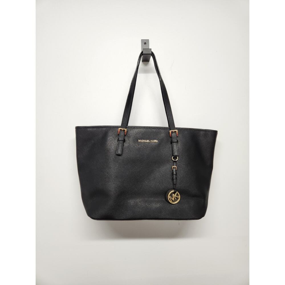 Michael Kors Women's Quinn Large Pebbled Leather Tote Bag, In Black & Gold